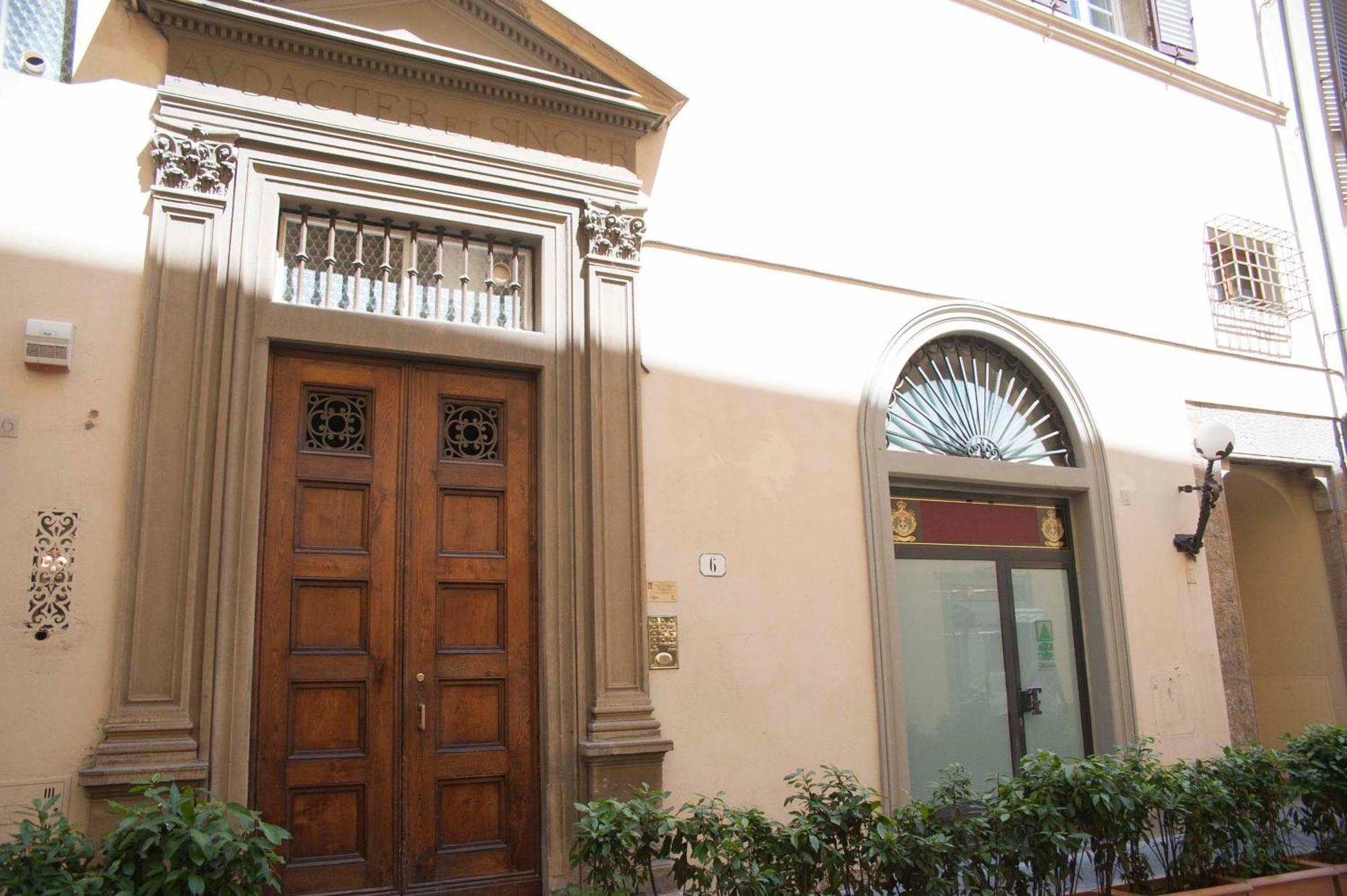 Tornabuoni Deluxe Apartment Florence Exterior photo